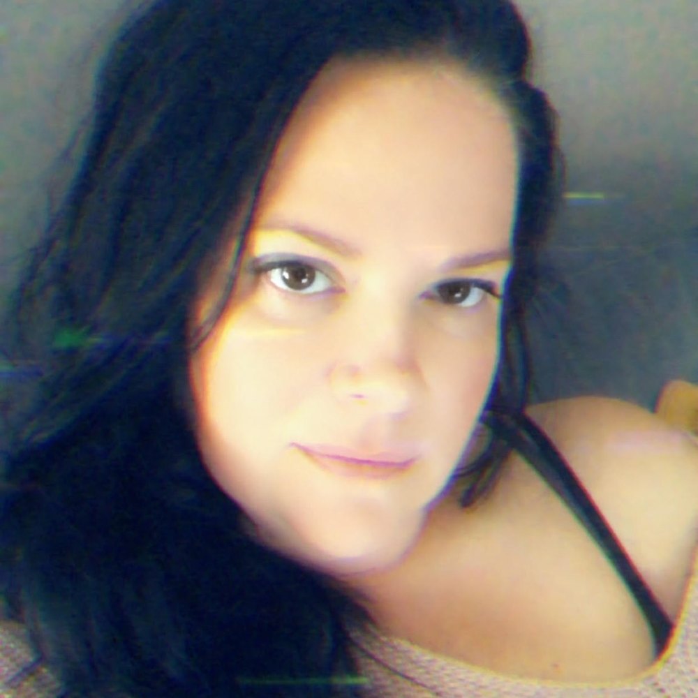 Meet your Posher, Carey